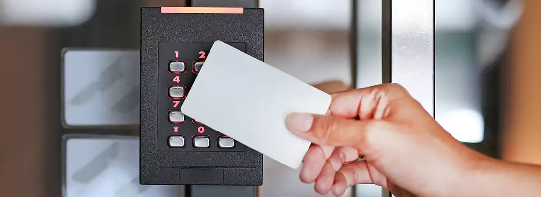Benefits of Card Lock Readers for Properties in Jacksonville Beach, FL
